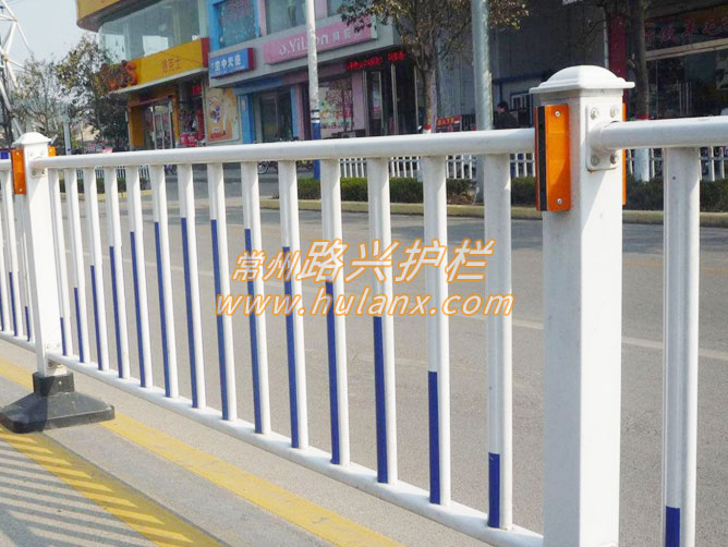 經(jīng)濟型護欄